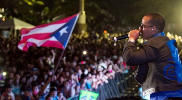 Daddy Yankee participó en concierto “Echar pa’lante”