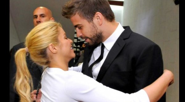 Shakira y Piqué ya son padres.  El primogénito se llama Milan