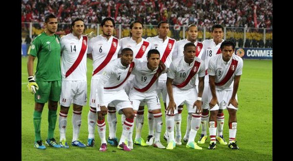 Selección peruana viajó a Túnez