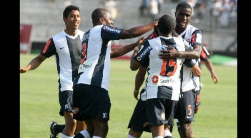 Alianza Lima sale con todo ante el Nacional de Uruguay