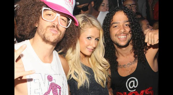 LMFAO en disco de Paris Hilton