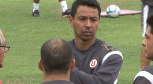 Nolberto Solano comenzó a dirigir al equipo de Universitario