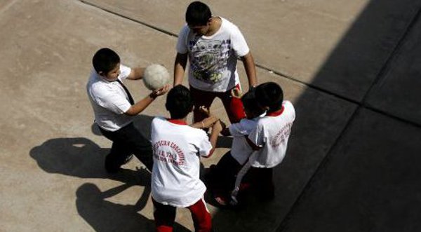 Habilitan línea para denunciar casos de bullying