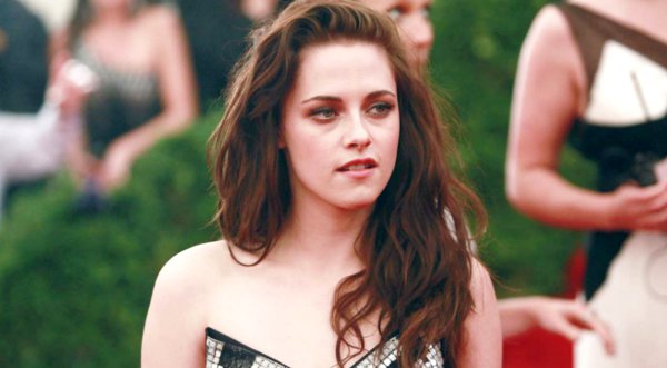 Kristen Stewart llora en estreno de ‘Amanecer: Parte 2’