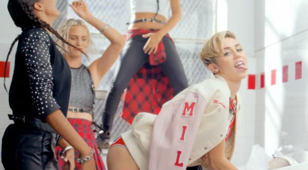 Miley Cyrus confesó porqué empezó a consumir drogas