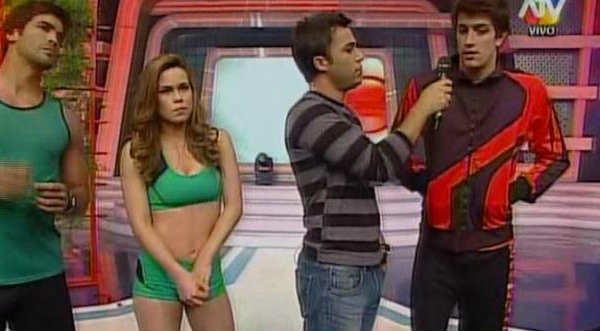 Video: Stefano Tosso renunció en vivo a ‘Combate’