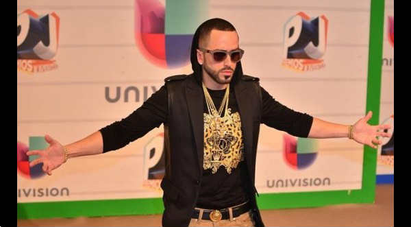 Yandel sufrió accidente automovilístico en México