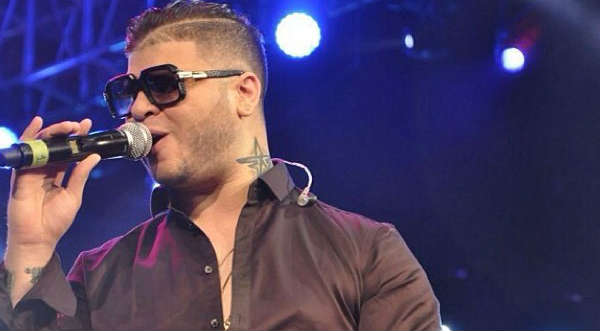 Video: Farruko comparte tiernos momentos familiares