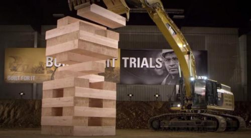 Mira el juego de ‘Jenga’ más grande del mundo