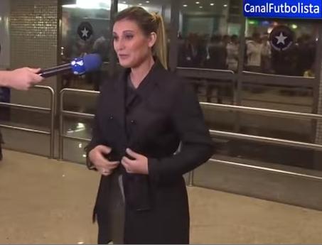 Mira la locura que hizo una reportera por conocer a Cristiano Ronaldo