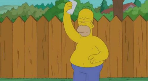 ¡Gracioso! Homero Simpson cumple el reto del Ice Bucket Challenge – VIDEO