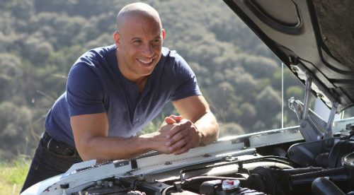 ¡Puro músculo! Checa cuánto levanta en pesas Vin Diesel – VIDEO