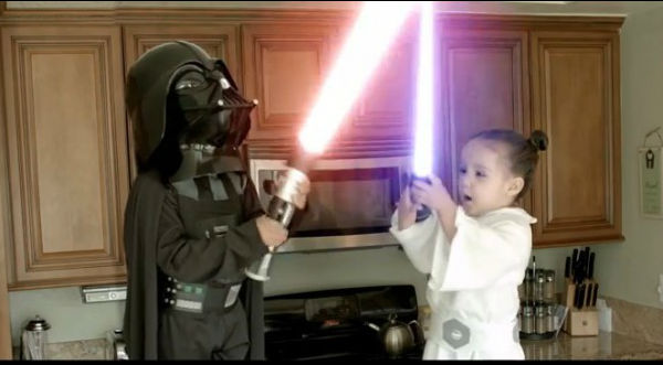 Mira el tierno video de niños jugando a Star Wars – VIDEO