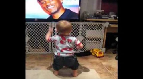 Tierno bebé que baila al ver fotografía de Will Smith es lo más visto en YouTube – VIDEO