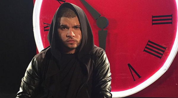 Descubre con qué nueva compañía discográfica Farruko firmó  contrato