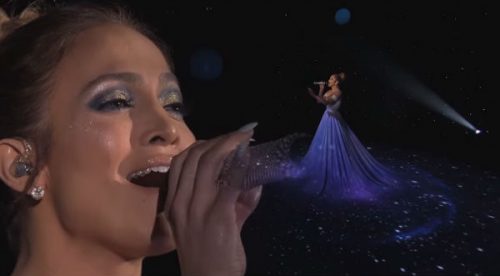 Jennifer López se luce con impresionante vestido en American Idol – VIDEO