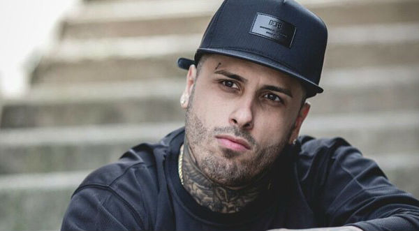 Nicky Jam explica de dónde nació el ‘dímelo papi’ – VIDEO