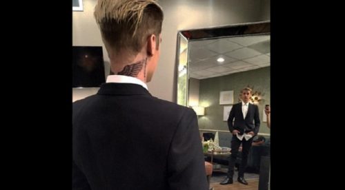 Justin Bieber: ¿Se tatuó ‘alitas’ en la nuca por Selena Gomez?