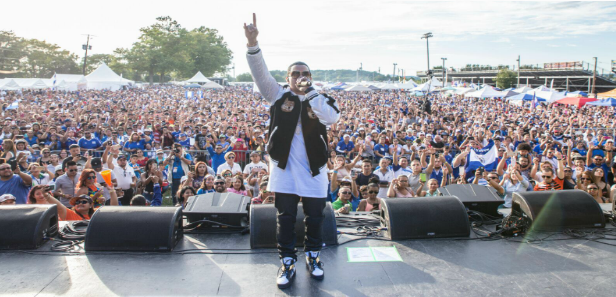 ¡J Alvarez la rompió en fiesta de independencia!