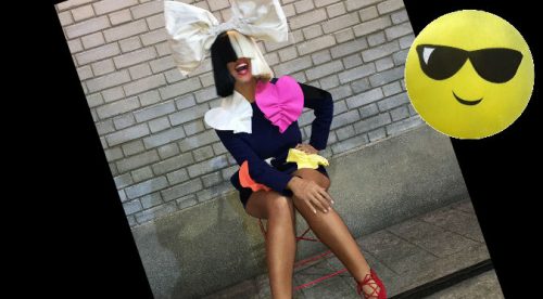 Sia exhibe su esbelta figura en diminuto bikini – FOTOS