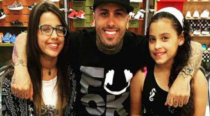 ¡Awwww! Así celebró Nicky Jam el quinceañero de su hija (VIDEO)