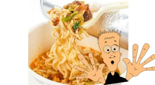 ¿Te gusta los fideos instantáneos? Esto pasa con tu cuerpo cuando lo consumes