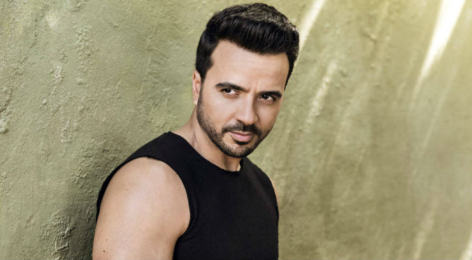 Así lucía Luis Fonsi antes de ser famoso (FOTOS)