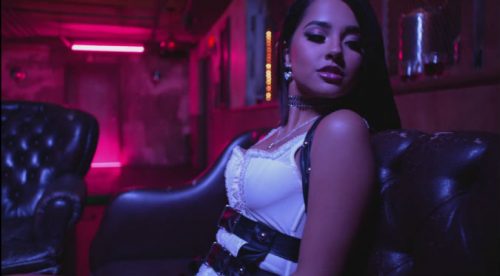 Conoce al apuesto novio de Becky G ¡Ni te imaginas quién es! (FOTOS)