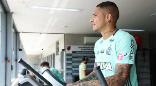 Paolo Guerrero: Médico revela qué sustancia tomó el jugador