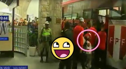 Selección Peruana: Niño logra despistar a seguridad para abrazar a futbolistas (VIDEO)