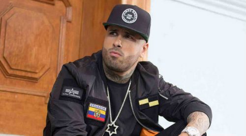 Nicky Jam posa junto a su hijo y sorprende a seguidores