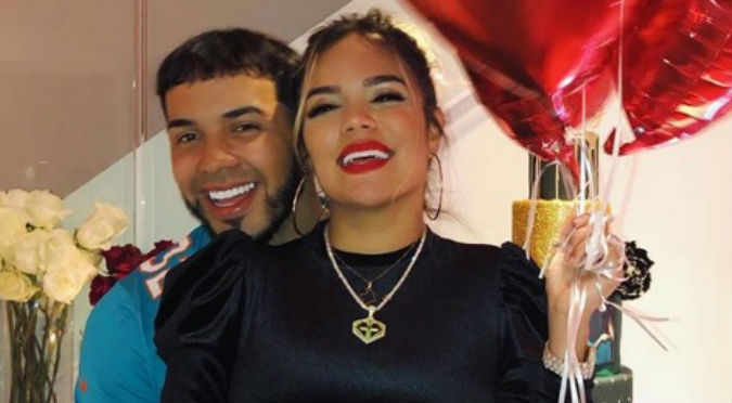 Karol G y Anuel: Se revela cómo inició su historia de amor (VIDEO)