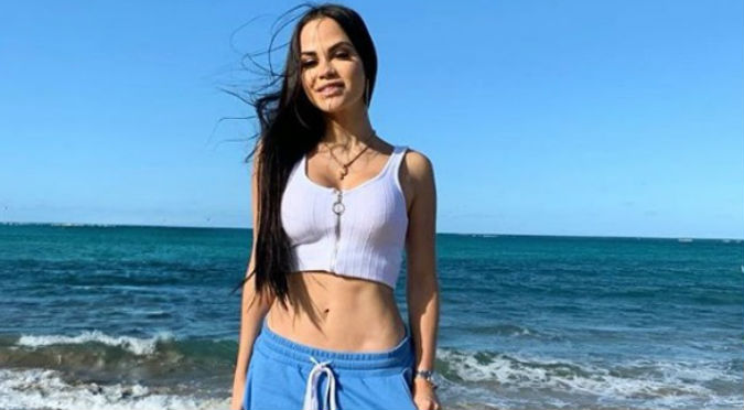 Natti Natasha se disfraza de abuelita y queda irreconocible