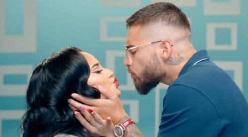 ¿Novio de Becky G celoso por video con Maluma? (VIDEO)