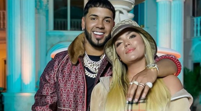 Anuel, Karol G, Arcángel, Dj Luian y Mambo Kingz se unen para nuevo tema