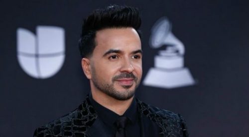 La vez que Luis Fonsi se quedó en prendas íntimas