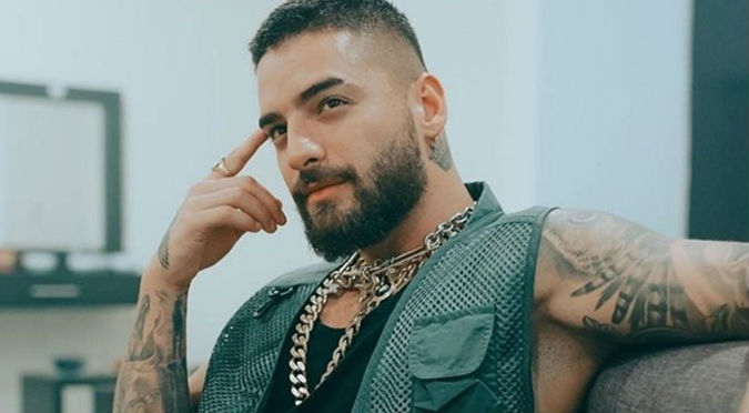 Maluma posa con tigre en peligro de extinción y le llueven críticas (FOTO)