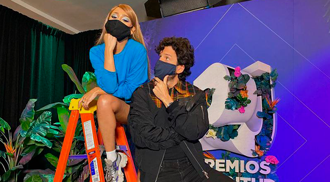 Las imágenes de Danna Paola y Sebastián Yatra juntos que sorprendieron | VIDEO