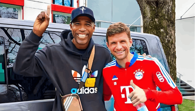 ¡Junte de cracks! «Cuto» Guadalupe y su histórico encuentro con Thomas Müller en Alemania | VIDEO