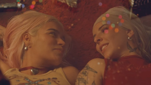 ¿Karol G y Young Miko son pareja? Su nuevo tema ‘Contigo’ dispara rumores de romance